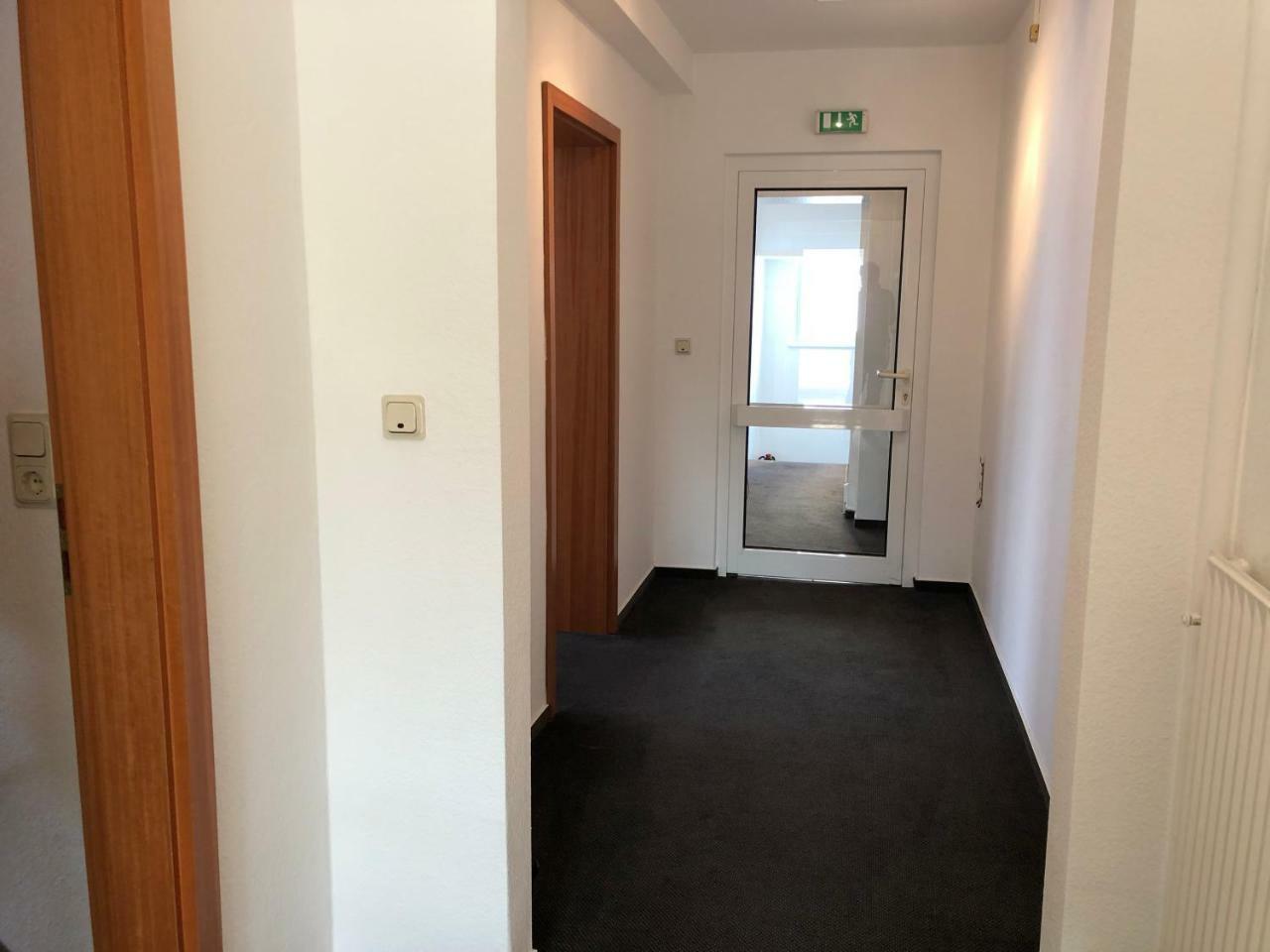 Hotel Mivano Lehrte Bagian luar foto